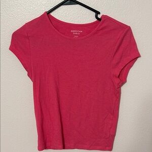 American Eagle Outfitters Fuchsia Short Sleeve Tee